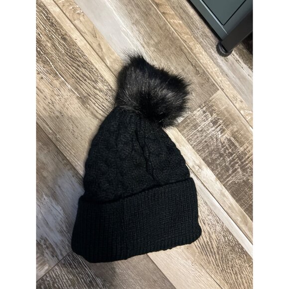 Star Wars Mandalorian Baby Yoda Black Beanie Pom Hat - Picture 2 of 7